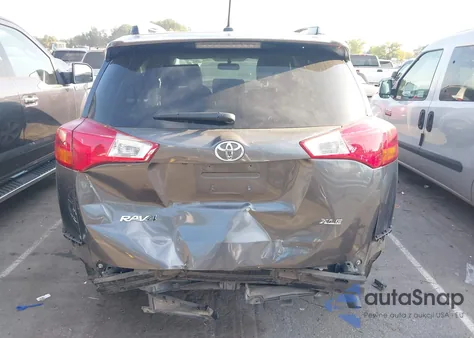 2015 Toyota Rav4 Xle z USA, uszkodzony, nr VIN JTMWFREV1FJ041144